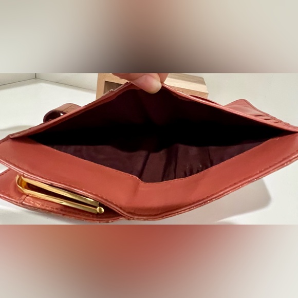 Miu Miu Embossed Crocodile Leather Double Sided Wallet in Pink - Picture 12 of 12